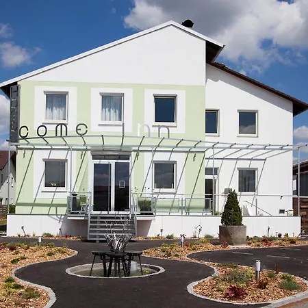 Hotel Come *
